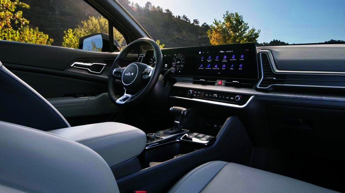 2023 KIA Sportage Interior